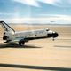 Clásica imagen de los 80's, el transbordador aterrizando en el desierto de California luego de uno de sus primeros vuelos. Foto: NASA